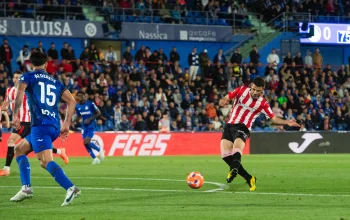 Liga Allsvenskan Swedia: Pertarungan Sengit di Papan Atas dan Bawah