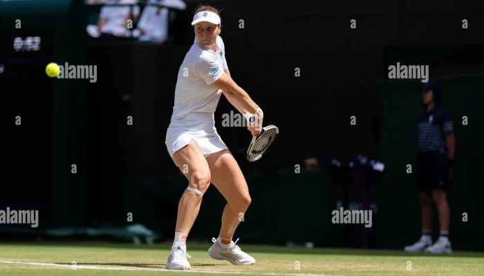 Linda Noskova Menangkan Gelar Wimbledon Pertamanya