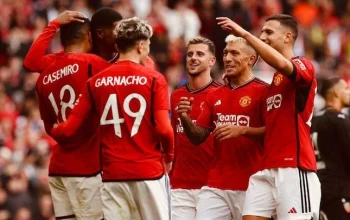 Manchester United dan Kontroversi Sepakbola: Dari Pecahnya Perseteruan di Tim Nasional Hingga Ancaman Cedera Otak