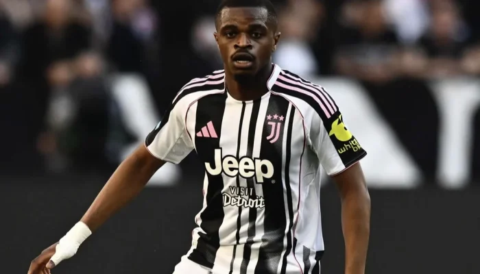 Manchester United dan Liverpool FC dalam Persaingan Transfer Pemain