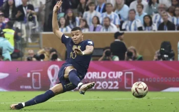 Michael Olise Pecahkan Rekor Dunia Piala Dunia, Bantu Kylian Mbappe Jadi Pencetak Gol Terbanyak
