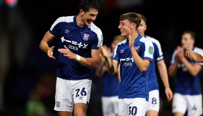Millwall Resmi Datangkan Bek Muda Elkan Baggott dari Ipswich Town