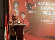 Mitch McConnell: Pemulihan Berlanjut, Tidak Hadir di Acara Politik Penting