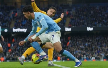 MU Gigit Jari, Sang Gelandang Incaran Pilih Gabung Klub EPL Lain