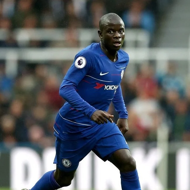 N'Golo Kanté: Sang Pemain Tengah yang Menginspirasi