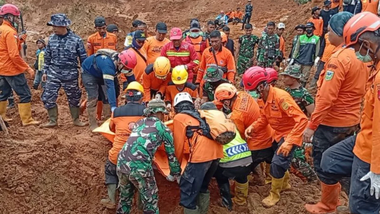 Operasi Pencarian Korban KM Nurul Salsa Dihentikan, 14 Orang Masih Hilang