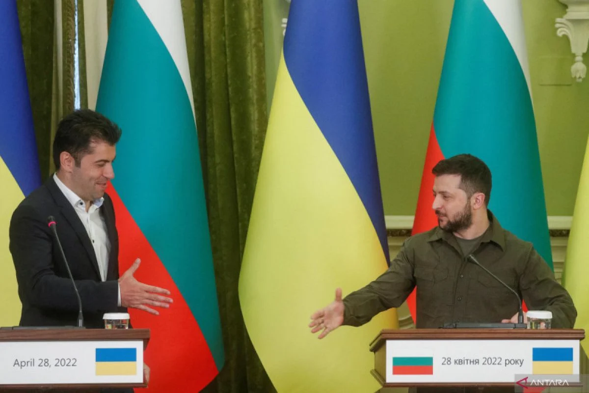 Perdana Menteri Bulgaria Tolak Bergabung dengan Koalisi Pendukung Ukraina