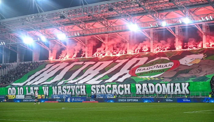 Pertandingan Sengit Radomiak Radom vs Wieczysta Kraków di Ekstraklasa