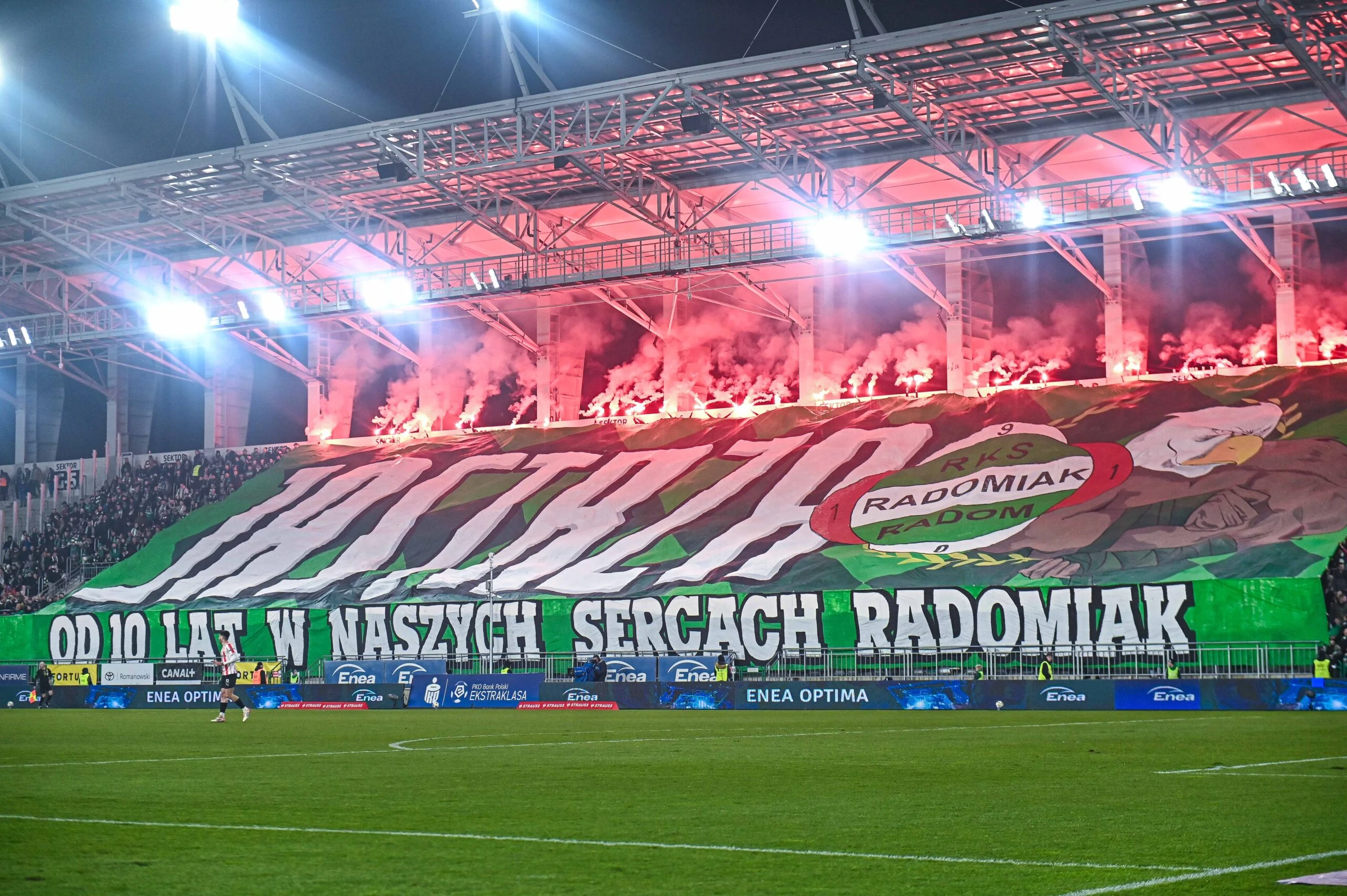 Pertandingan Sengit Radomiak Radom vs Wieczysta Kraków di Ekstraklasa