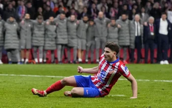 Pertarungan Sengit di Balik Transfer Julián Álvarez