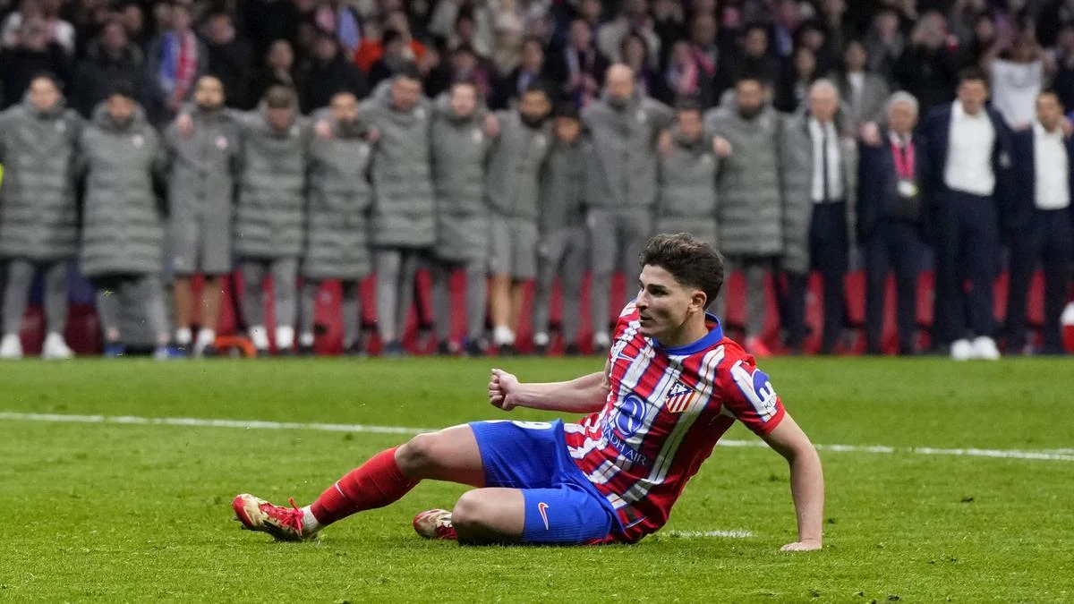 Pertarungan Sengit di Balik Transfer Julián Álvarez