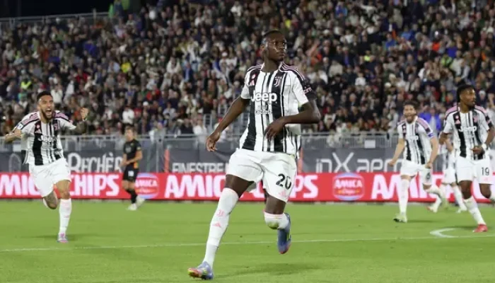 Randal Kolo Muani: Juventus Mengambil Risiko Besar dengan Menandatangani Pemain yang Gagal di PSG dan Tottenham