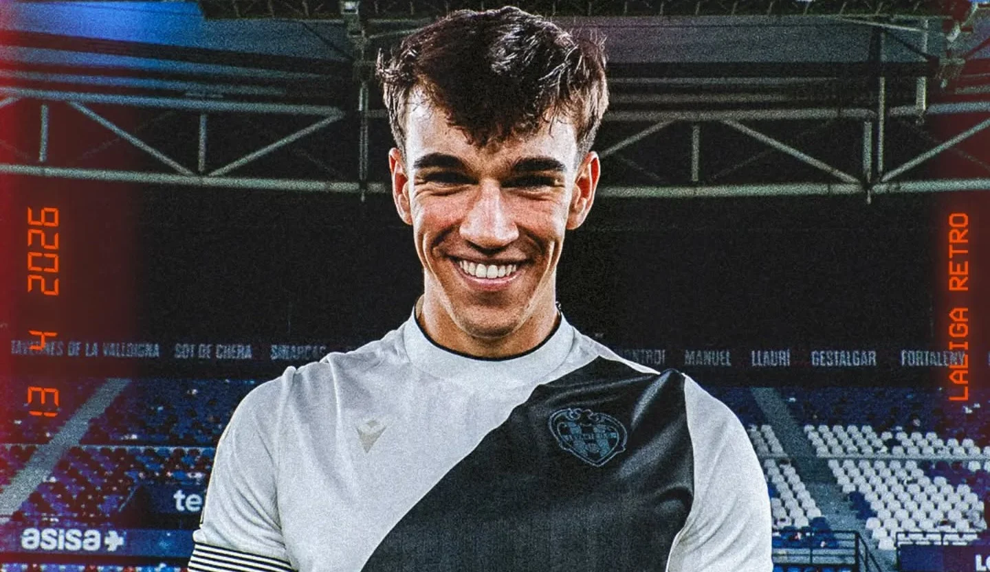 Real Madrid Tandatangani Penyerang Muda Carlos Espí dari Levante