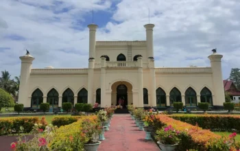 Serangan Harimau Sumatera dan Upaya Pelestarian Istana Siak di Kabupaten Siak