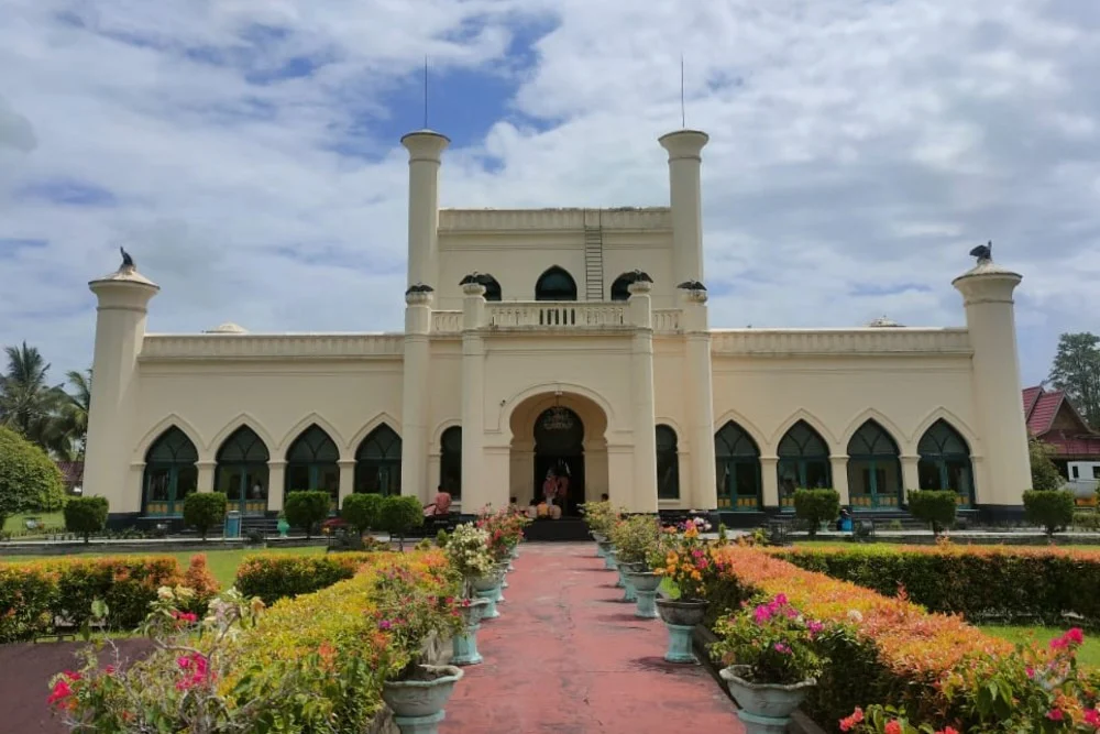 Serangan Harimau Sumatera dan Upaya Pelestarian Istana Siak di Kabupaten Siak