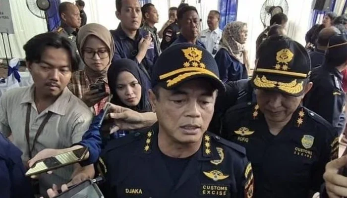 Skandal Korupsi Bea Cukai: Dirjen Djaka Budi Utama Dituding Terima Suap Rp 21 Miliar