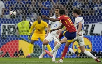 Spanyol Tampil Dominan, Marc Cucurella Jadi Kunci Kemenangan Atas Prancis di Semifinal Piala Dunia