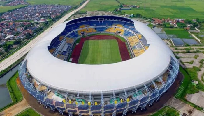 Stadion: Antara Keindahan dan Tantangan di Dunia Sepak Bola