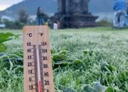 Suhu Dieng Hari Ini Mencapai -6 Derajat Celsius, Fenomena Alam yang Unik