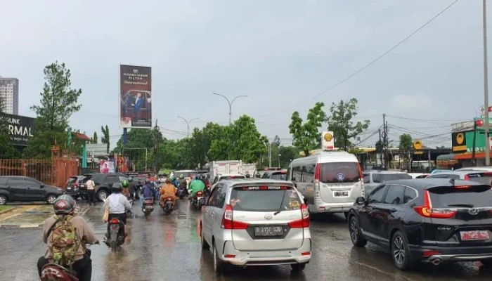 Tangerang Selatan Mengalami Kemacetan Lalu Lintas dan Sukses Menggelar Acara Golf