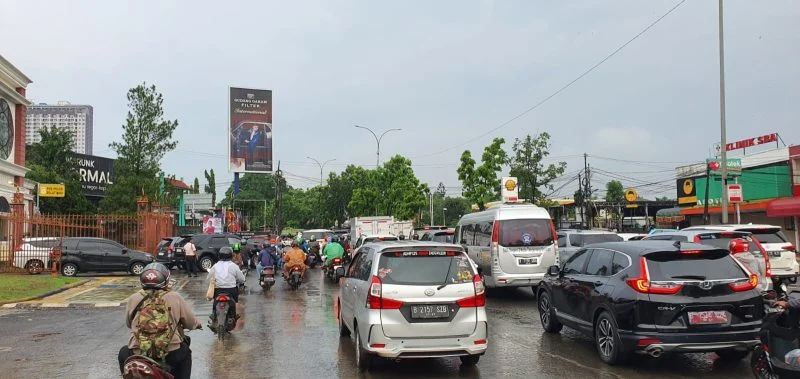 Tangerang Selatan Mengalami Kemacetan Lalu Lintas dan Sukses Menggelar Acara Golf