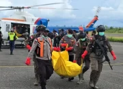 TNI Evakuasi Korban Penembakan di Yahukimo Papua, Diganggu OPM