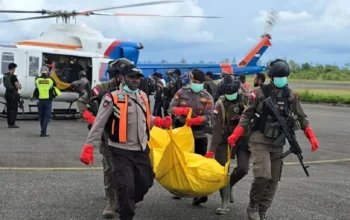 TNI Evakuasi Korban Penembakan di Yahukimo Papua, Diganggu OPM