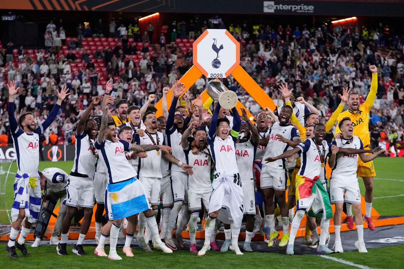 Tottenham Hotspur Raih Kemenangan 1-0 Atas MK Dons di Laga Uji Coba, Mateus Fernandes Mencetak Gol Spektakuler