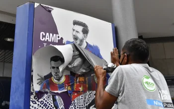 Tragedi di Nou Camp: Kematian Pekerja dan Cedera Pemain Barca