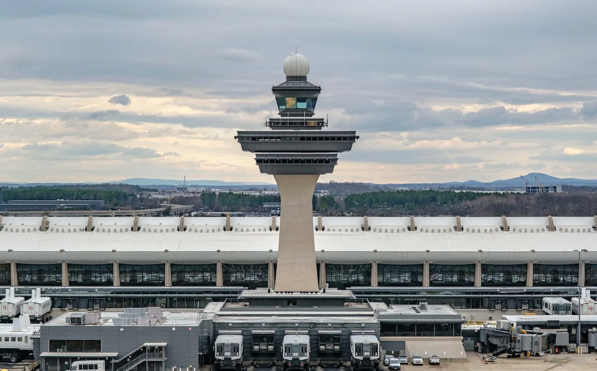 Trump Luncurkan Proyek Renovasi Bandara Dulles Internasional Senilai $22 Miliar