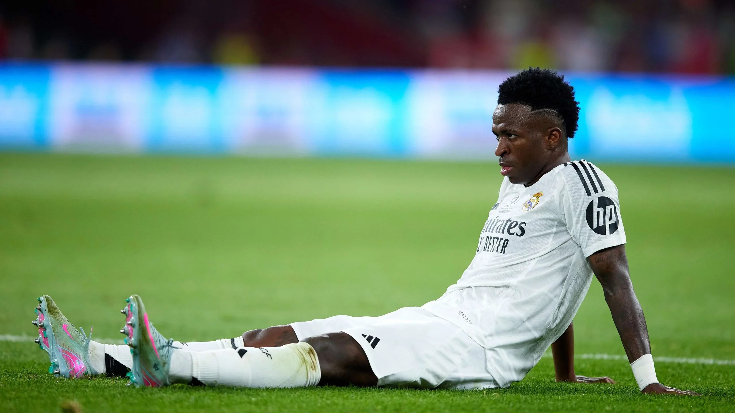 Vinicius Junior Tampil Beda Setelah Operasi Chin Harmonisasi
