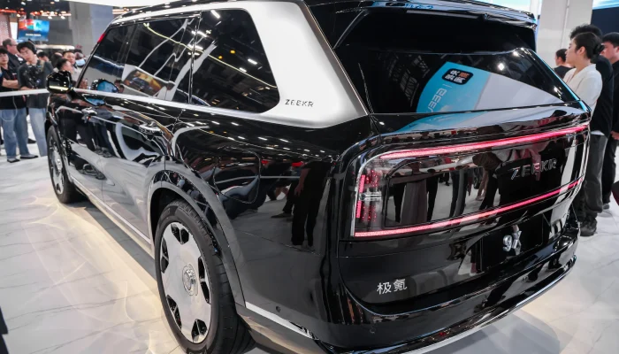 Zeekr 9X Super Hybrid Siap Mengaspal di Eropa, Sementara Pengemudi di Inggris Wajib Waspada dengan Peraturan Baru
