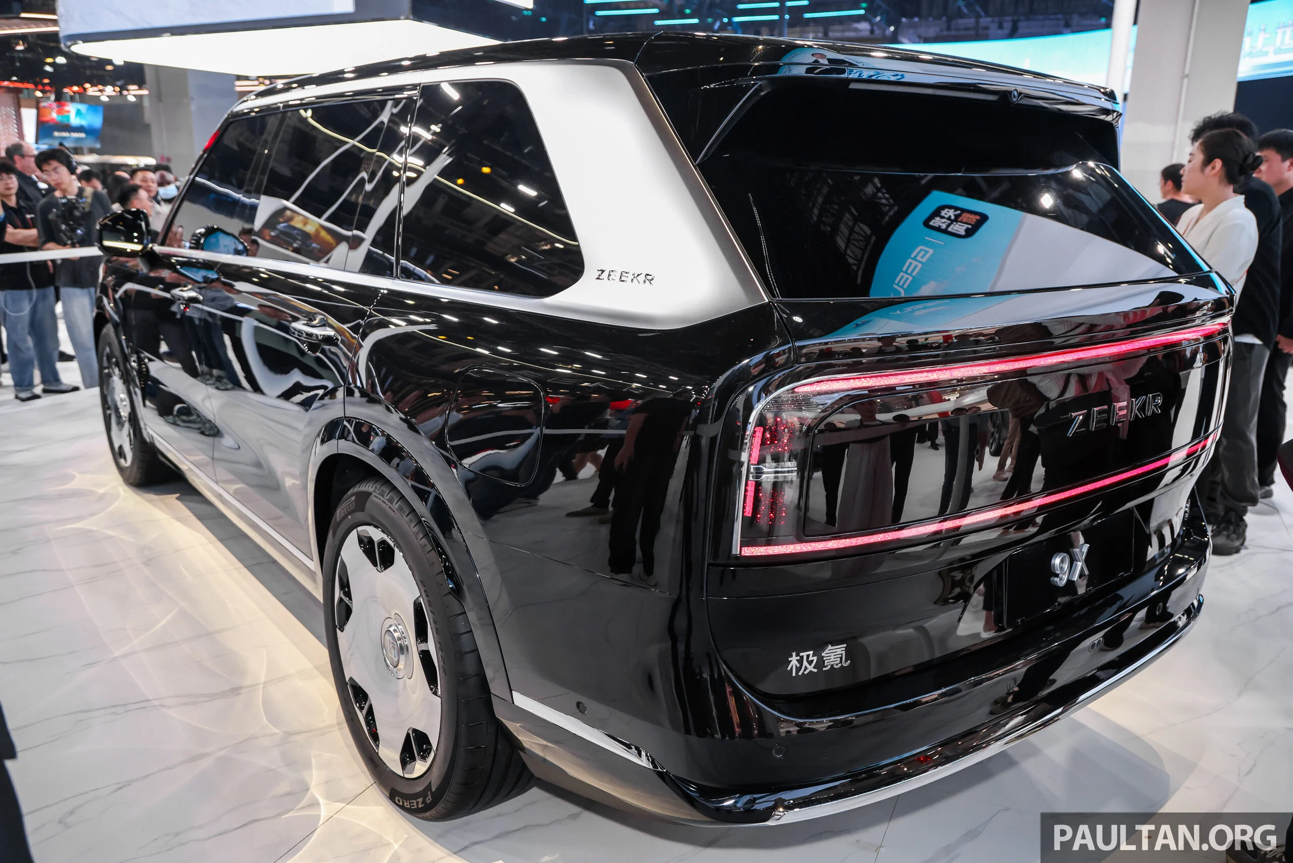 Zeekr 9X Super Hybrid Siap Mengaspal di Eropa, Sementara Pengemudi di Inggris Wajib Waspada dengan Peraturan Baru