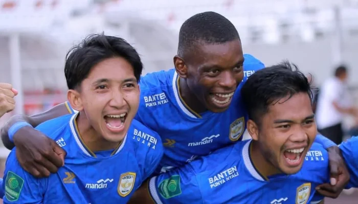 Adhyaksa FC Bekasi Incar Tatsuhide Shimizu, Gelandang Andalan Chainat Hornbill