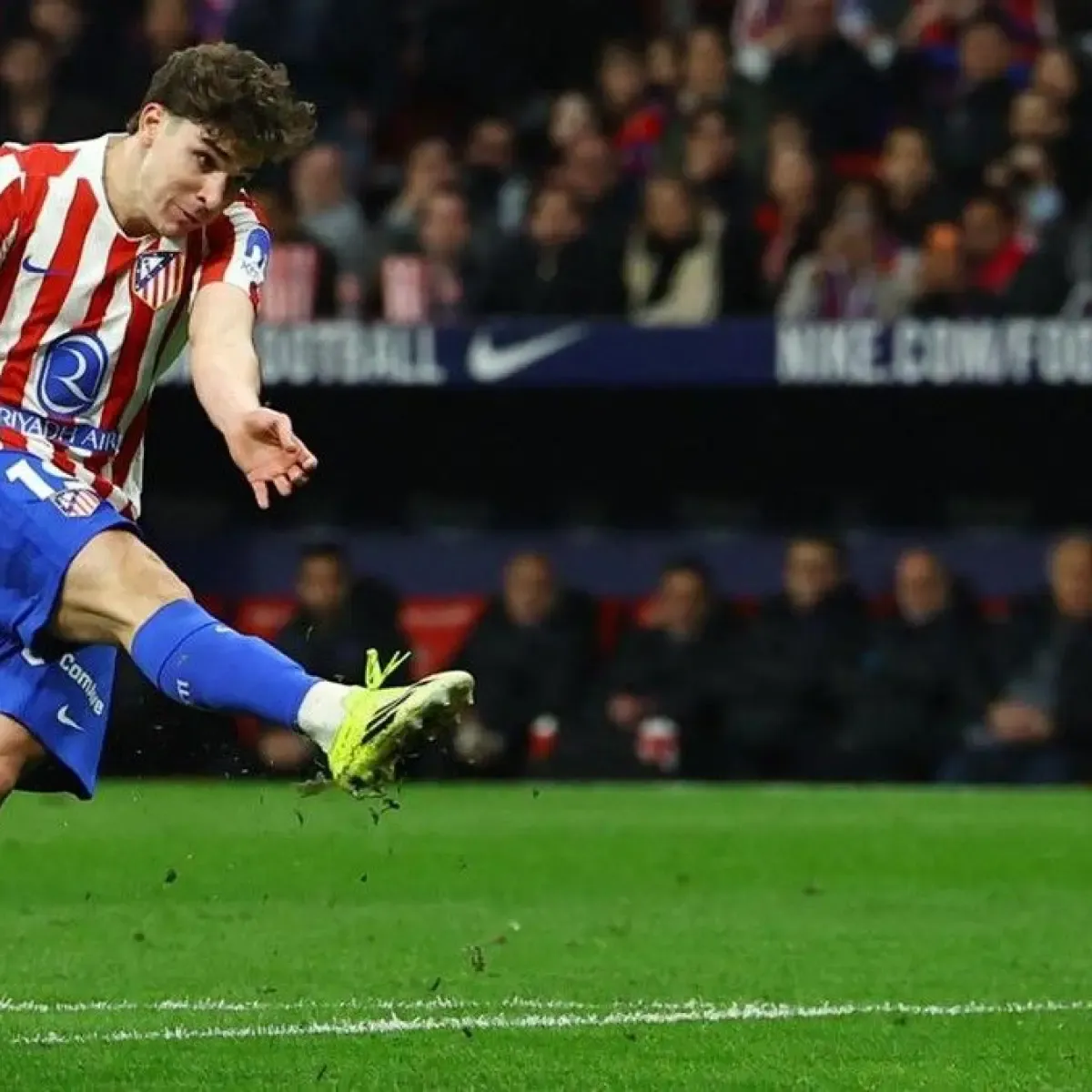 Atletico Madrid Terlibat Krisis Julian Alvarez, Barcelona Siap Mengambil Langkah