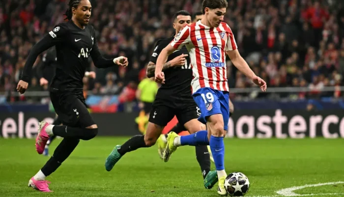 Barcelona dan Arsenal Gagal Rekrut Julian Alvarez, Atletico Madrid Tegar