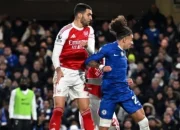 Berita Terbaru Sepak Bola: Chelsea dan Arsenal Berebut Pemain, Sementara Mourinho Mengaku Spionase Lawan