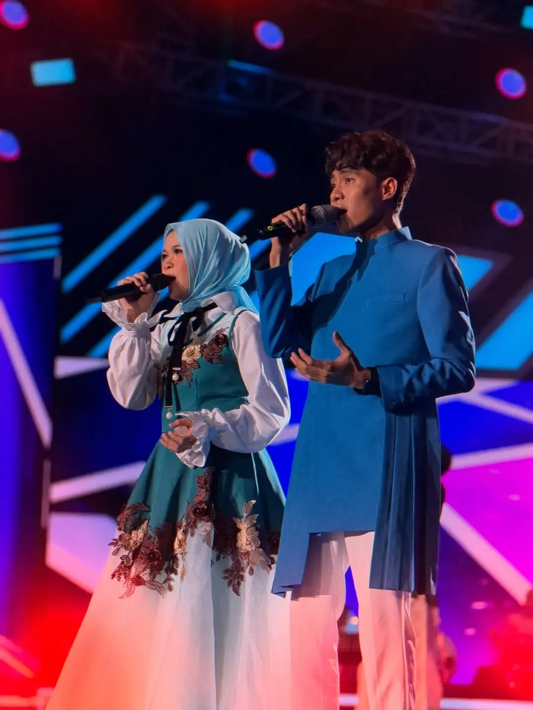 D'Academy 8: Rama dan Zhifanna Tampil Maksimal, Dukungan dari Penggemar Mengalir