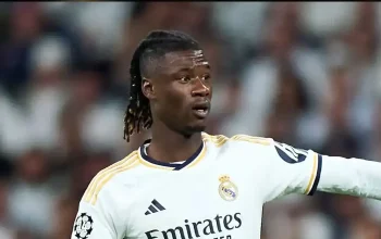 Eduardo Camavinga Tetap di Real Madrid, Manchester United Kehilangan Target