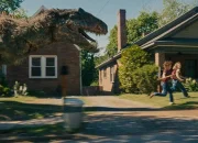 Film The End of Oak Street: Keluarga yang Dikejar Dinosaurus