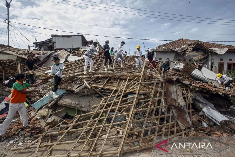 Gempa Bumi Flores: Upaya Pemulihan dan Dampak terhadap Pasokan Minyak Bumi