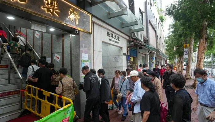 Hong Kong Menghadapi Berbagai Tantangan dan Kesempatan