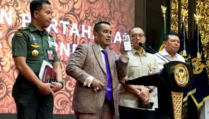 Hotman Paris: Antara Hoaks dan Kehidupan Sebagai Pengacara Kondang