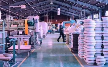 Industri Alas Kaki dan Keramik Nasional Siap Ekspansi Besar