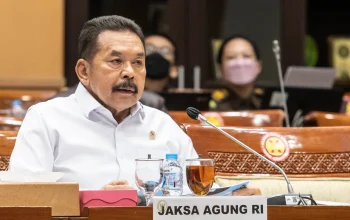 Jaksa Agung Minta Transparansi Sumber Dana Pinjaman Daring