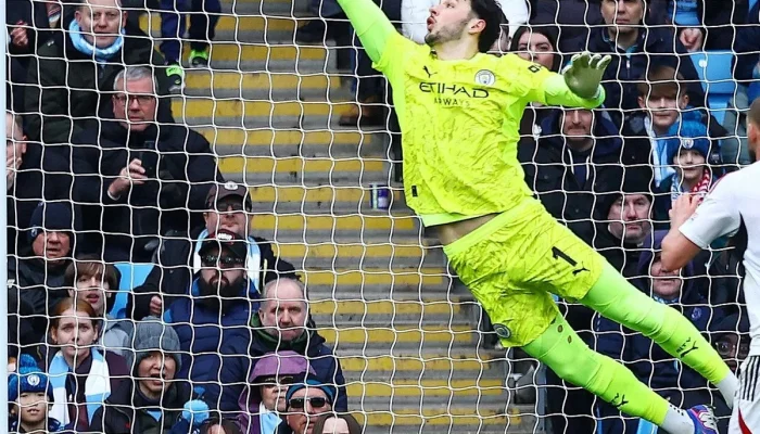 James Trafford, Kiper Muda yang Membuat Man City Menyesal