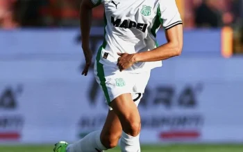 Jay Idzes Diburu Klub Eropa, Sassuolo Pusing Hadapi Persaingan