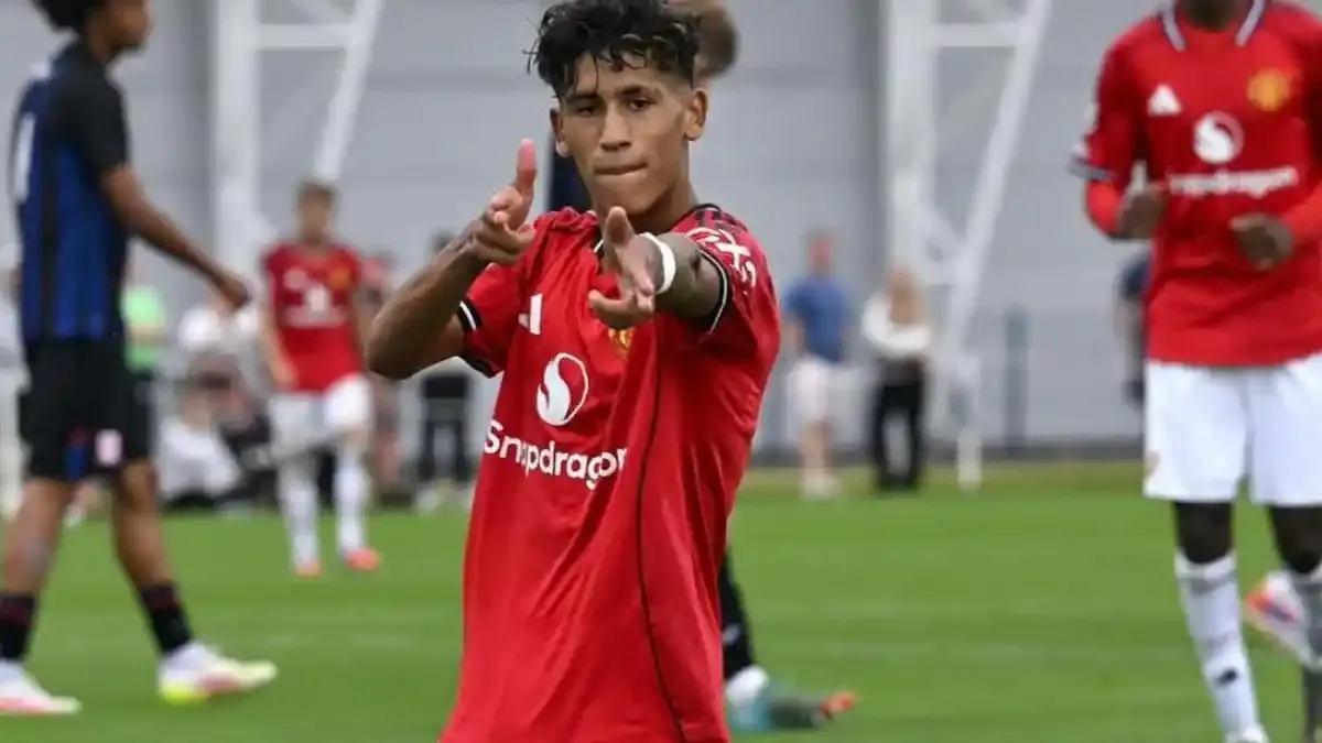 JJ Gabriel Siap Mengambil Alih Sepak Bola Inggris: Profil dan Prestasi Pemain Muda Manchester United