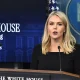 Karoline Leavitt Mundur: Trump Joking Soal Penggantinya dan Tuduhan Iran