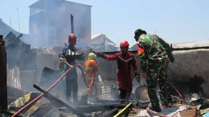 Kebakaran di Makassar: Dua Kali Dalam Seminggu, Nipah Park dan Permukiman Warga Terkena Dampak